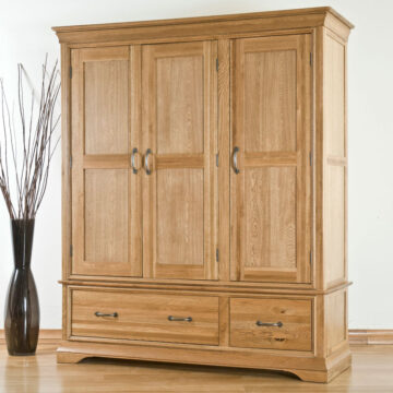 Parisian Oak Triple Wardrobe With Drawers