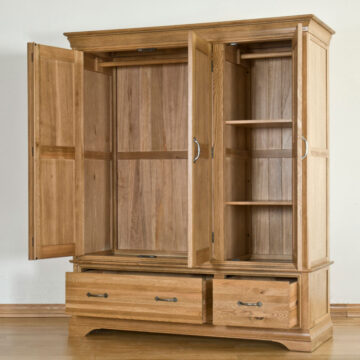 Parisian Oak Triple Wardrobe With Drawers
