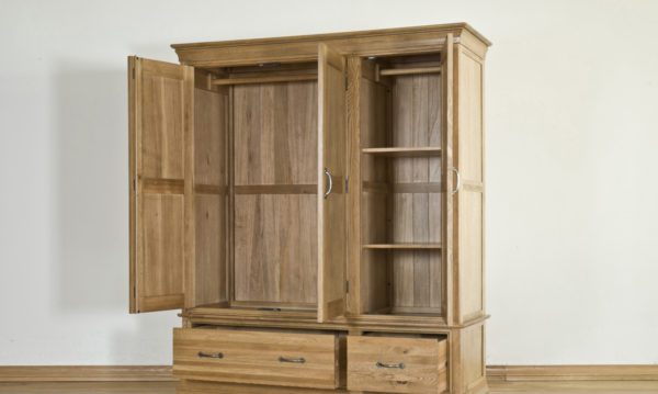 Parisian Oak Triple Wardrobe With Drawers