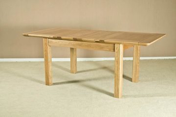 Wellington Oak 4ft 6 Extending Dining Table