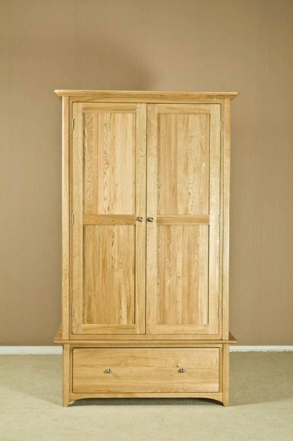 Wellington Oak Double Wardrobe