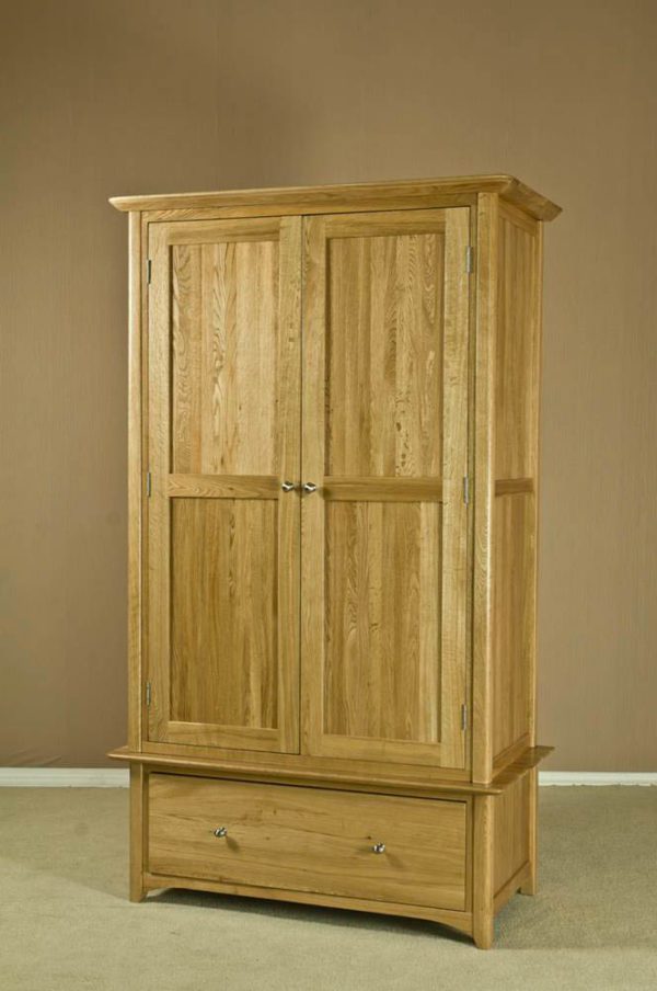 Wellington Oak Double Wardrobe