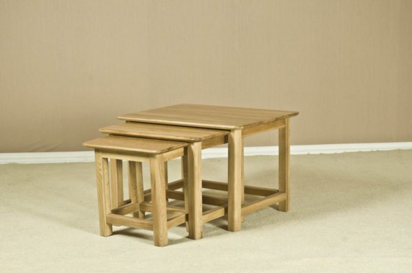 Wellington Oak Nest of Tables