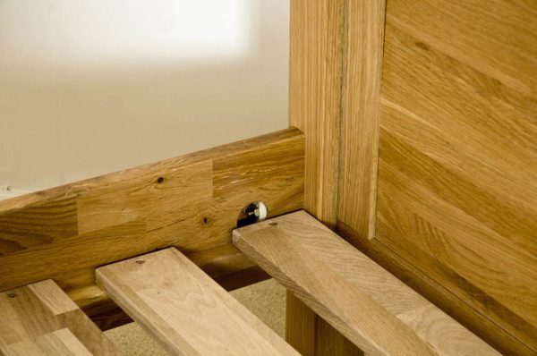 Wellington Oak Single Bed