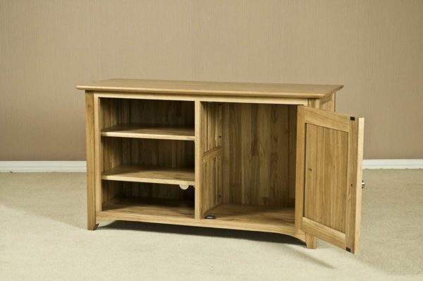 Wellington Oak TV Stand | Fully Assembled