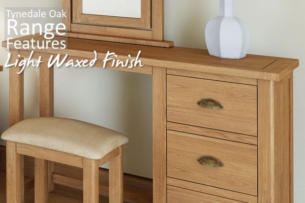 Tynedale Oak Lamp Table | Wax Finish