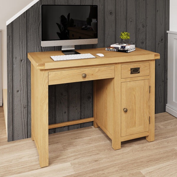 Oak Desks Free Delivery & Returns Oak World