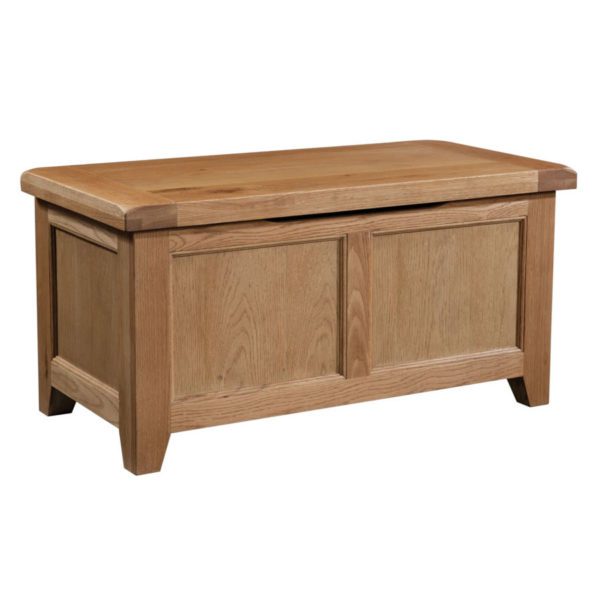 Somerset Waxed Oak Blanket Box | Fully Assembled