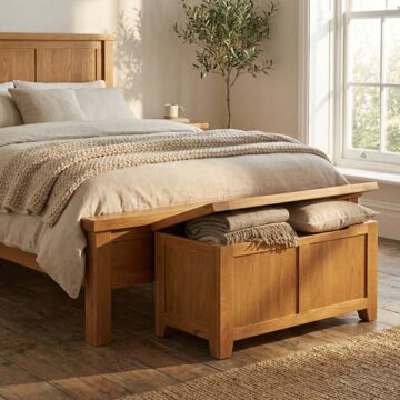 Summer Waxed Oak Blanket Box | Assembled