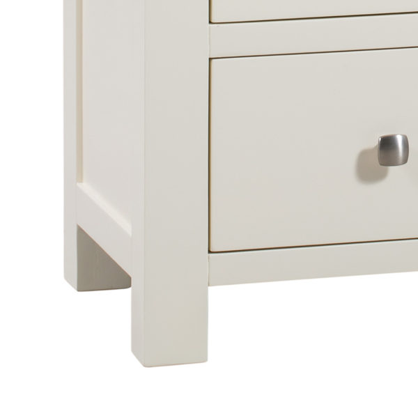 Wynyard Ivory 2 Over 3 Chest | Fully Assembled