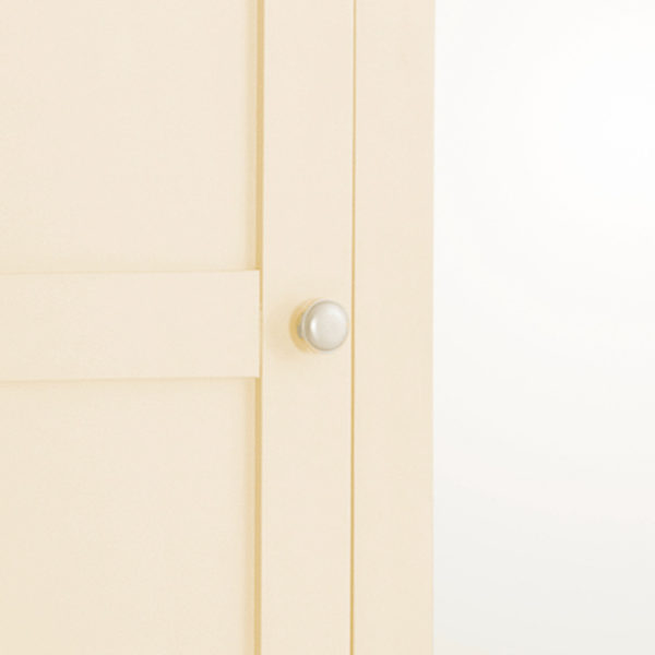 Tynedale Cream Painted Triple Wardrobe With Mirror
