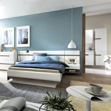 Chelsea King Size Bed In White Gloss With An Oak Trim With Lift Up Function