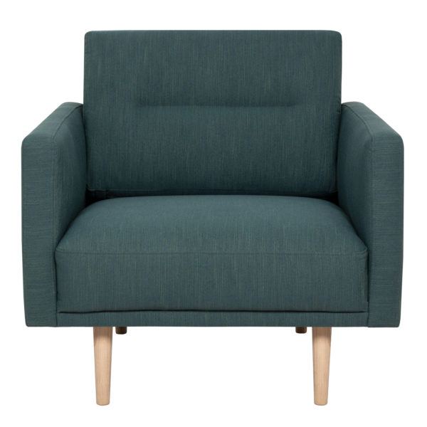 Larvik Armchair | Dark Green | Oak Legs