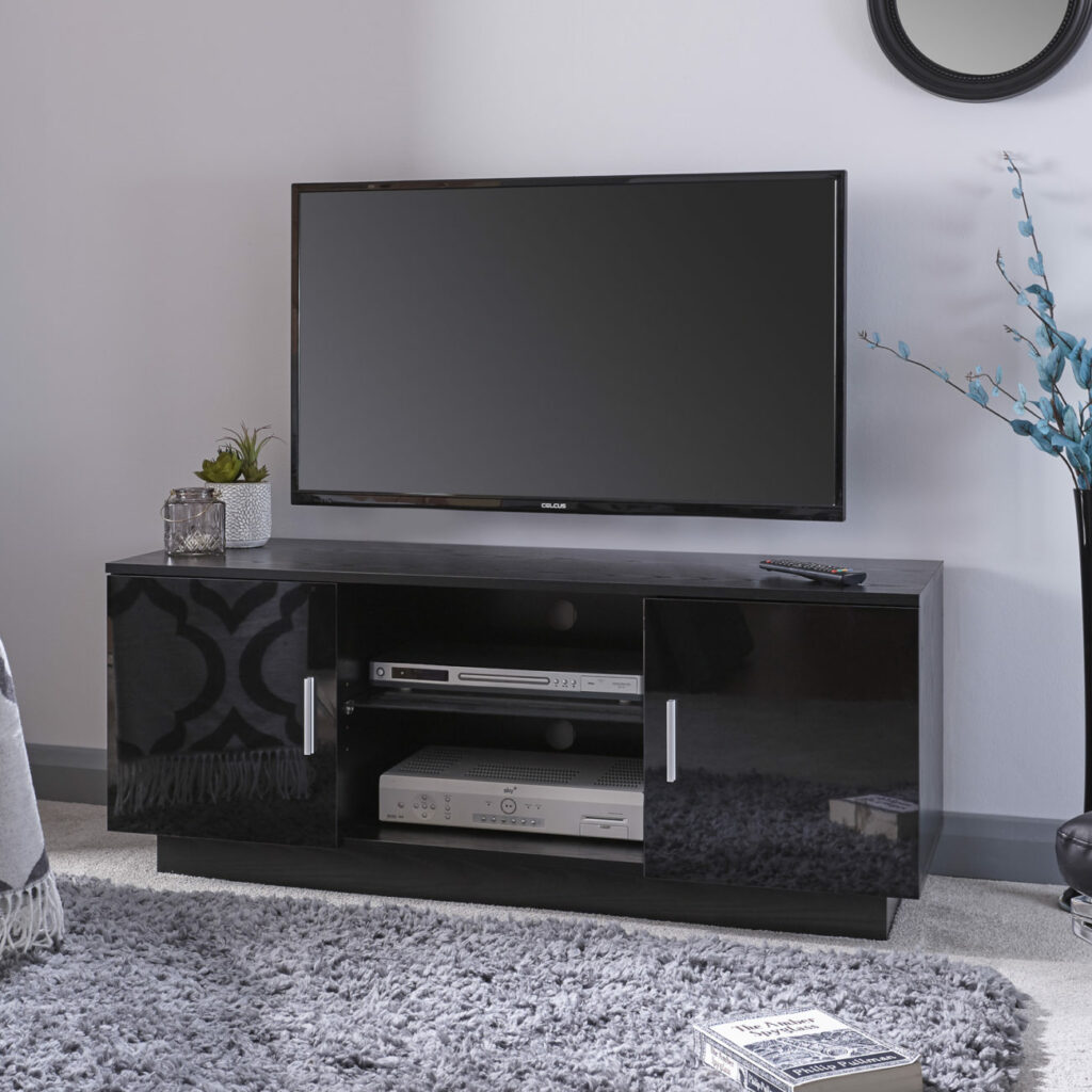 Oak TV Painted & Wooden TV Oak World