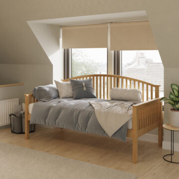 Reus Wooden Day Bed | Oak