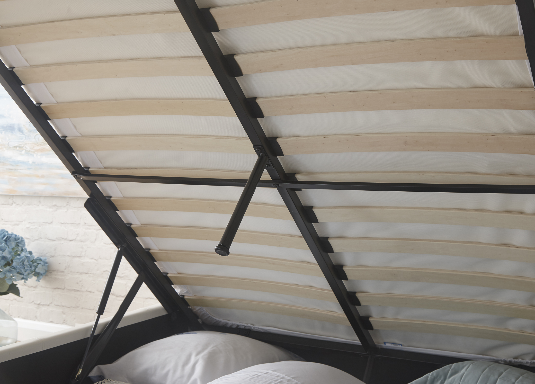 Kigali Double Bed Gas Lift White Oak World