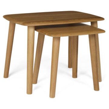 Cheshire Oak Nest of Tables