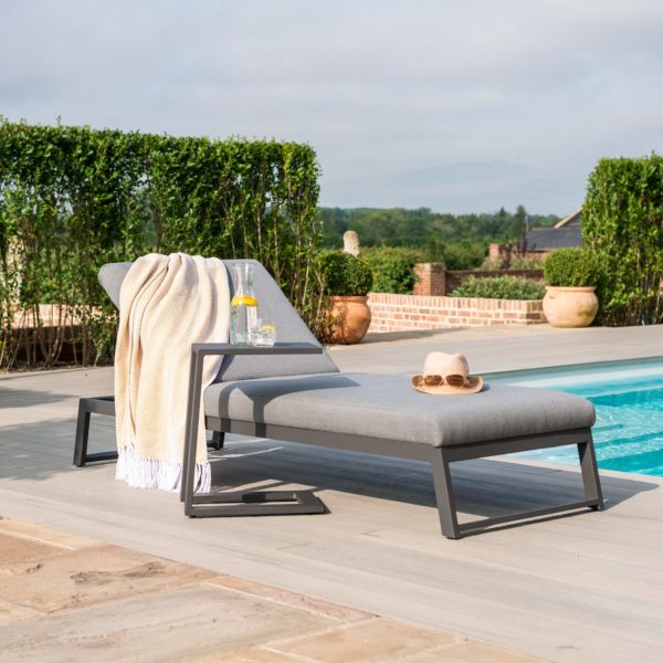 Maze Allure Sun Lounger | Flanelle