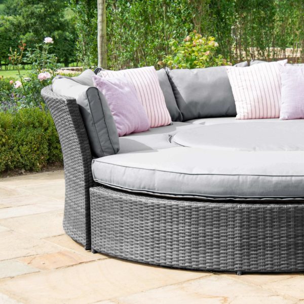 Maze Chelsea Lifestyle Suite with Glass Table | Grey Rattan