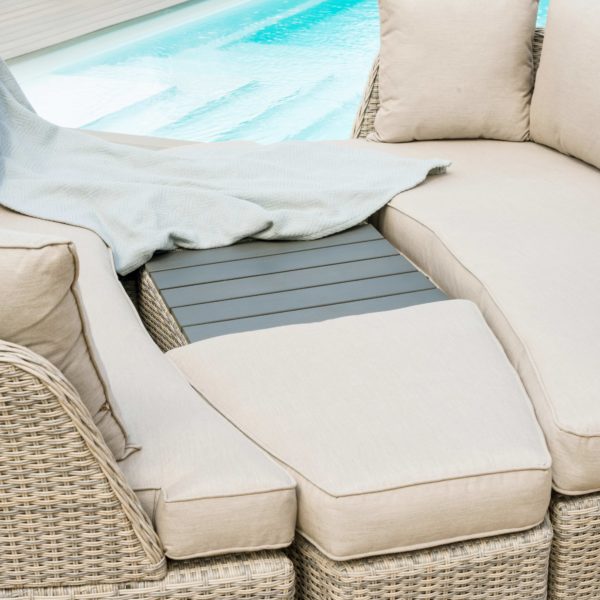 Maze Cotswold Daybed | Rattan