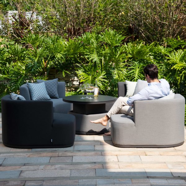 Maze Snug Lifestyle Suite | Flanelle & Charcoal Grey