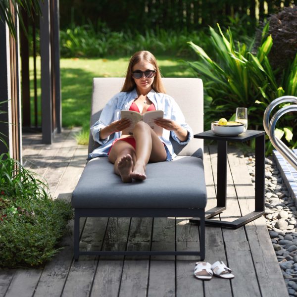 Maze Allure Sun Lounger | Flanelle