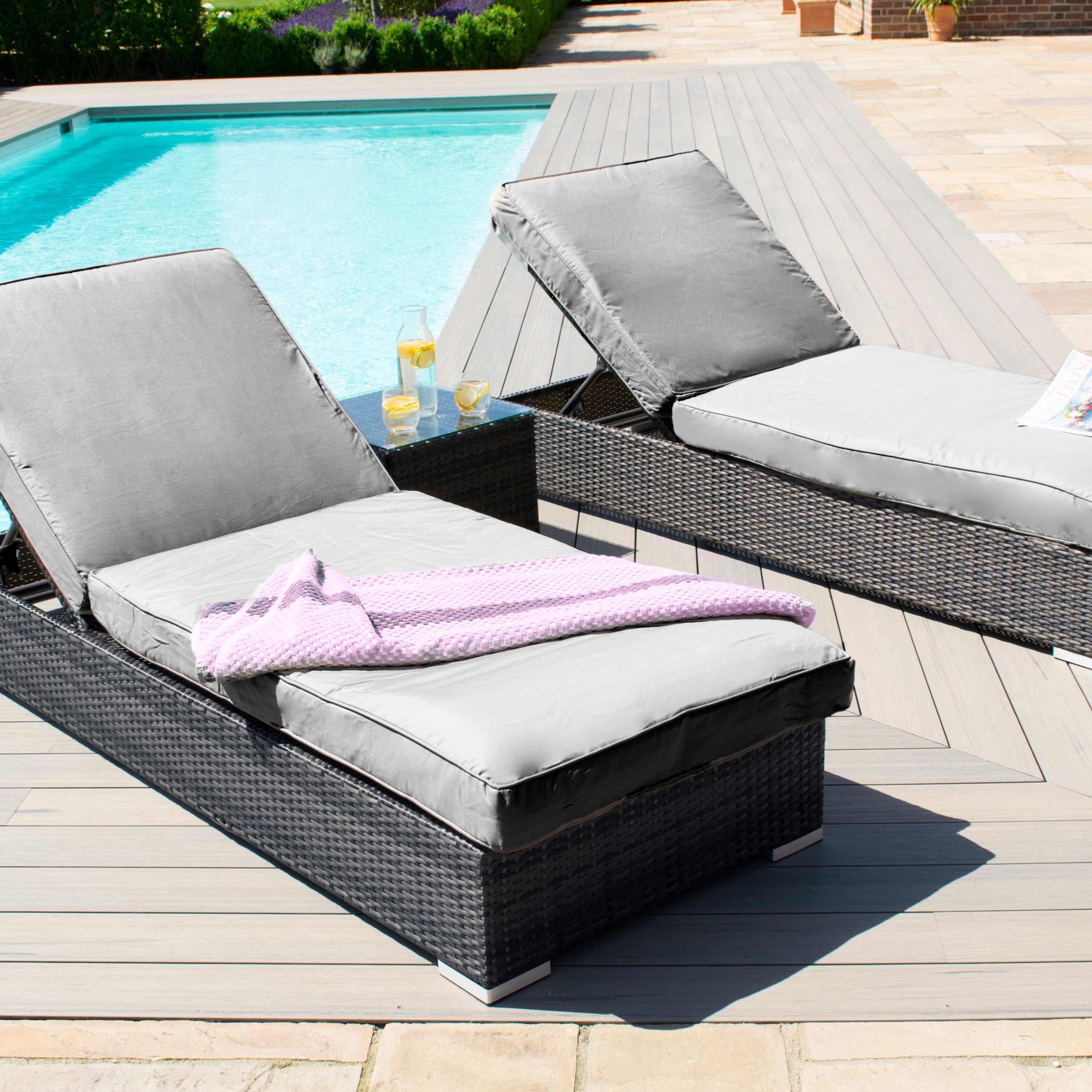 sun lounger grey rattan