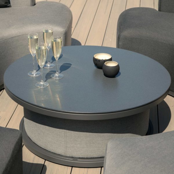 Maze Snug Lifestyle Suite | Flanelle & Charcoal Grey