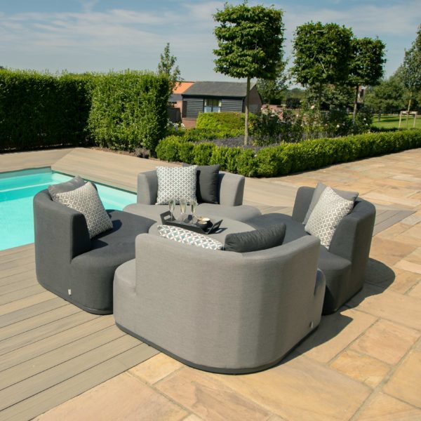 Maze Snug Lifestyle Suite | Flanelle & Charcoal Grey