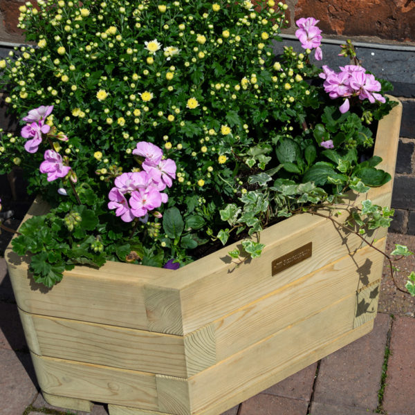 Oakworld Alfresco Marberry Corner Planter | Natural Timber