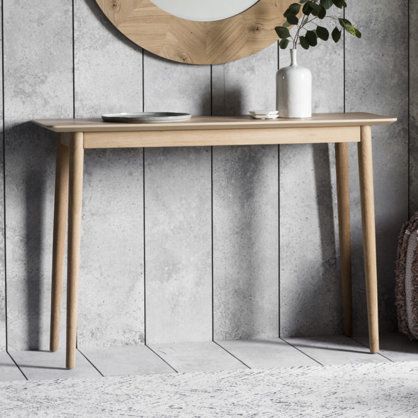 Nuxvar Console Table | Oak