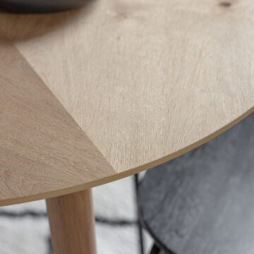 Nuxvar Oak Round Dining Table