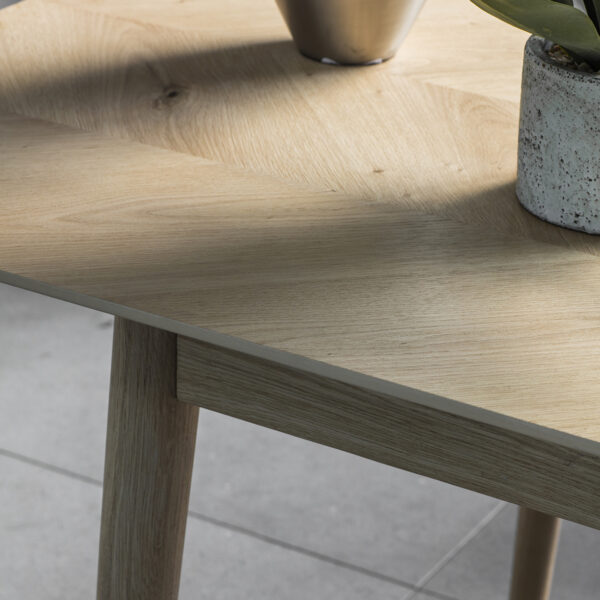 Nuxvar Extending Dining Table | 200 - 252cm | Oak