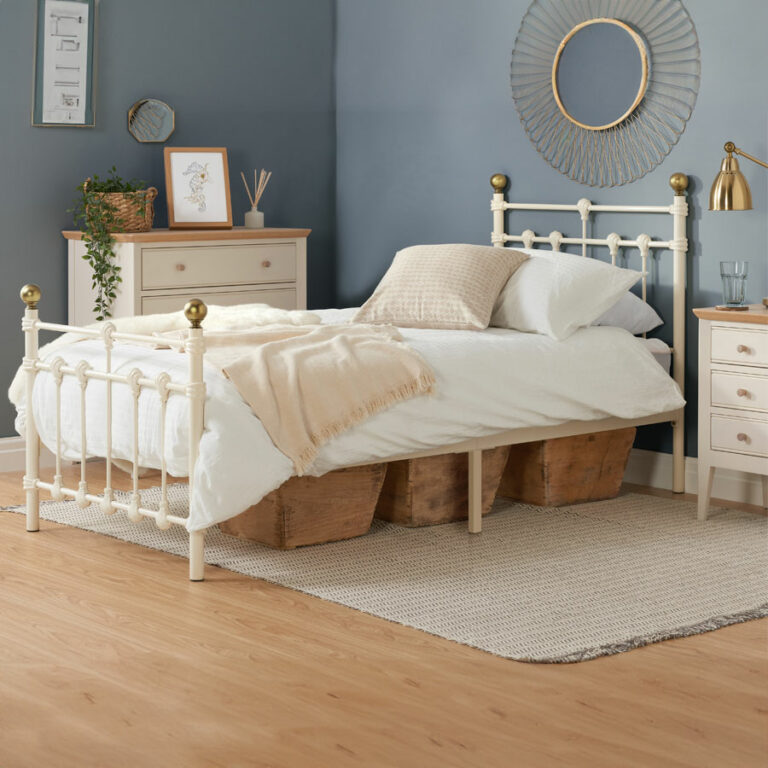 Oak Single Beds Free Delivery & Returns Oak World