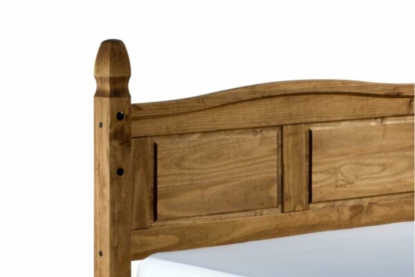 Hallglen Low End King Bed | Pine