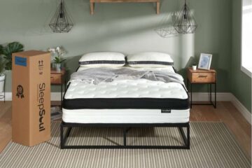 Cloud Small Double Mattress | White