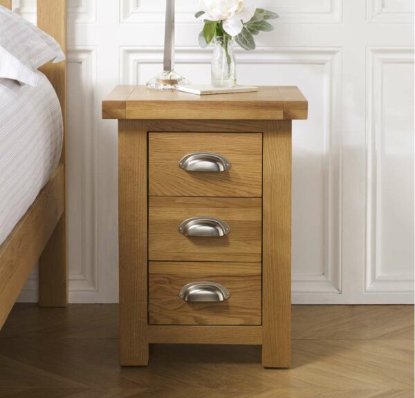 Fernando Small 3 Drawer Bedside | Oak