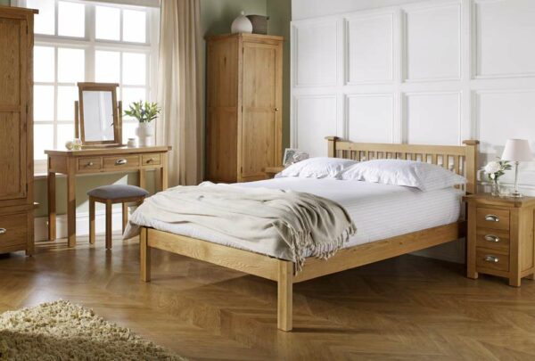 Fernando Small 3 Drawer Bedside | Oak