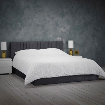 Shadwell Kingsize Bed | Silver