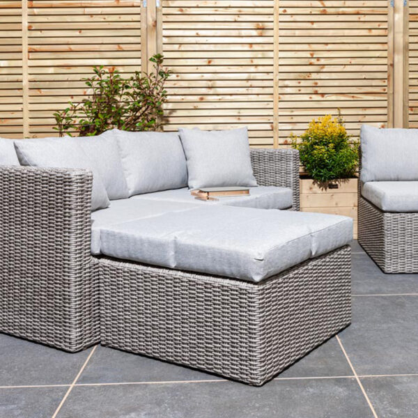 Oakworld Alfresco Rattan Corner Sofa Set