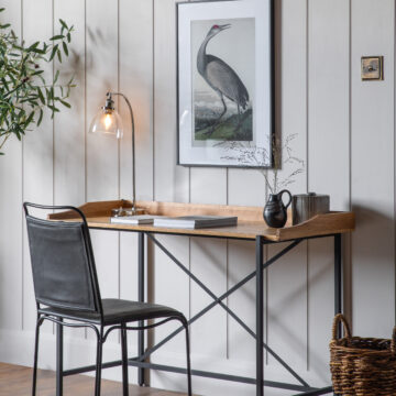 South Quay Desk
