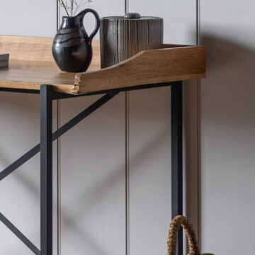 South Quay Desk