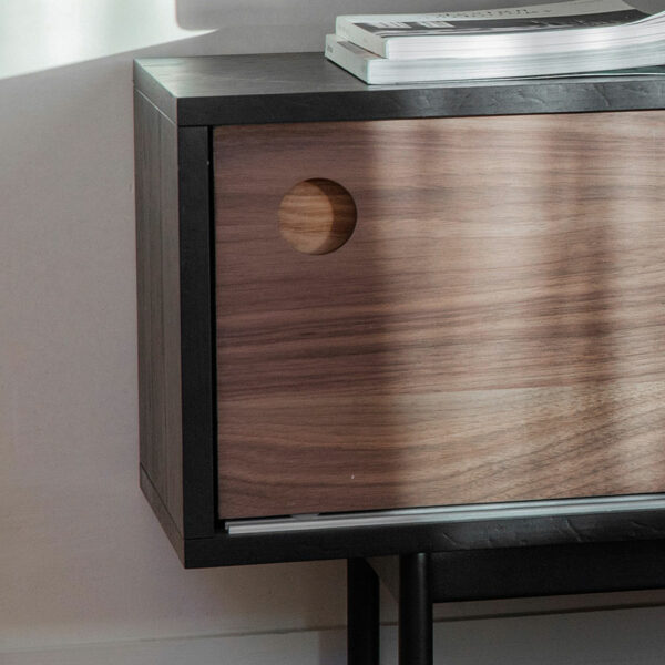 Black Warren Media Unit