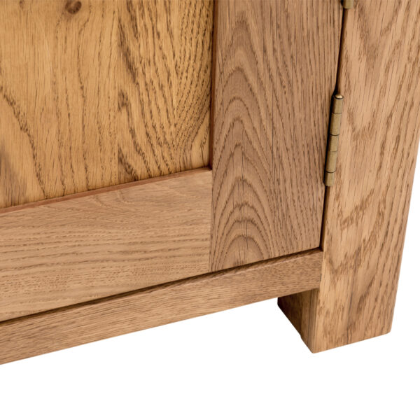 Nottingham Oak Corner TV Unit With Doors