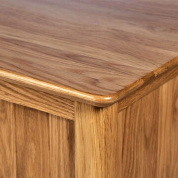 Wellington Oak Small Blanket Box | Assembled