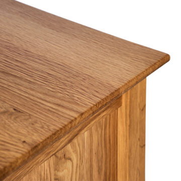 Wellington Oak Small Blanket Box | Assembled
