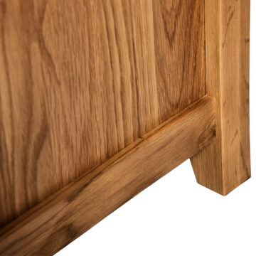 Wellington Oak Small Blanket Box | Assembled