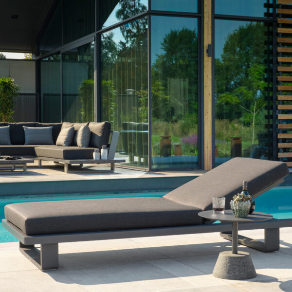 Fitz Roy sunlounger lava -  carbon all weather