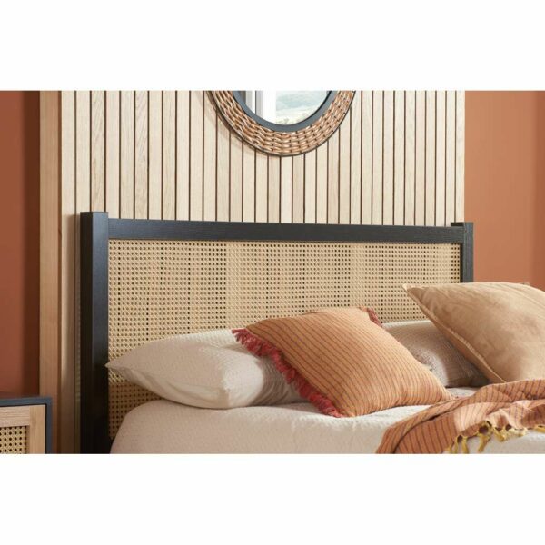 Chigwell King Rattan Bed Black
