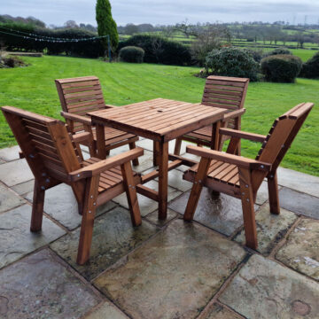 Timber Valley 4 Seater Square